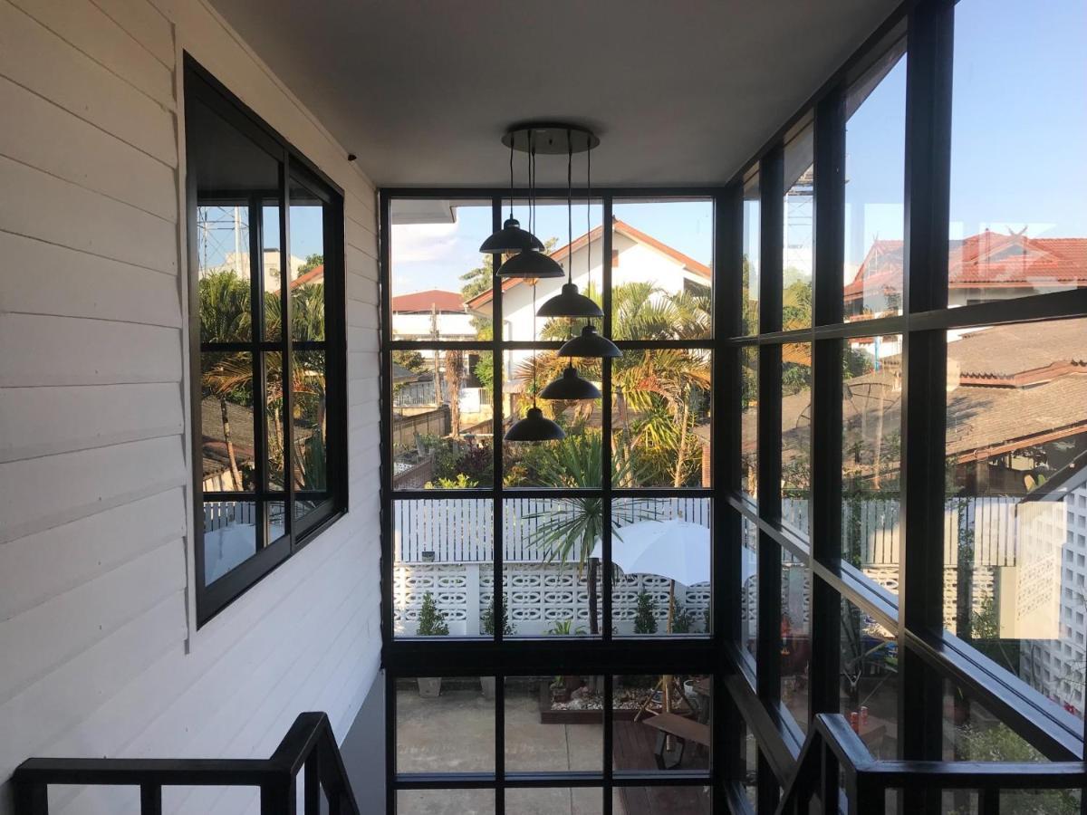 Benja369 บ้านเบญจา Ban Fang Min Exterior foto